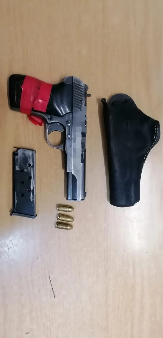 Taxi Passenger Arrested for Illegal Gun Possession on N3